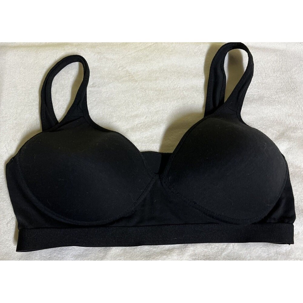Zone Pro Womans Size 2X Black Wireless Molded Cup Athletic Sports Bra